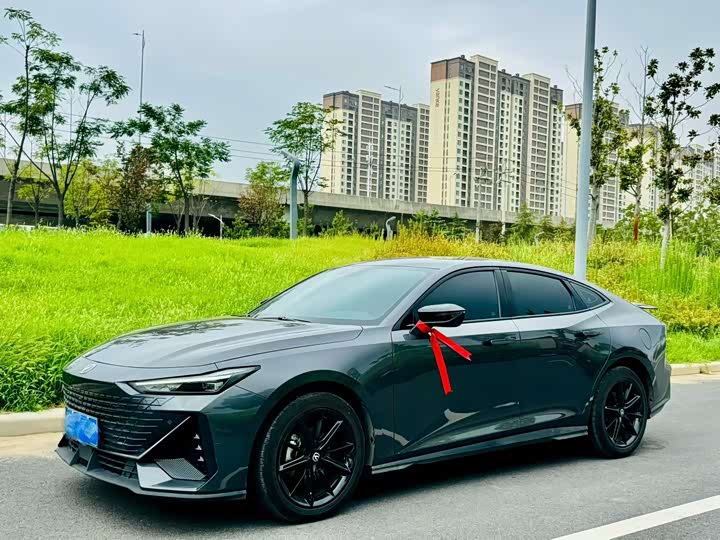 ChanganUNI-V 2022 Model 1.5T PremiumModel