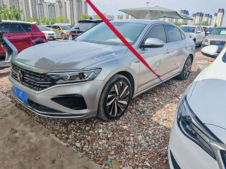 2023 Passat 2022 330TSI Deluxe Edition