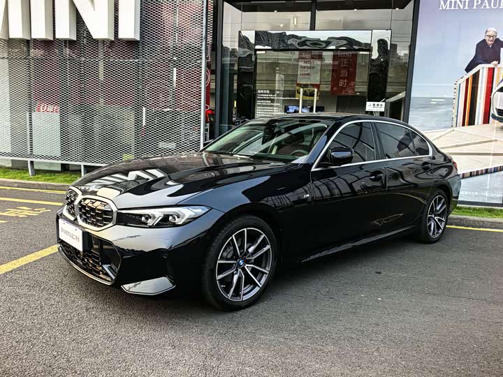 BMW 3 Series 2025 325Li M Sports Package