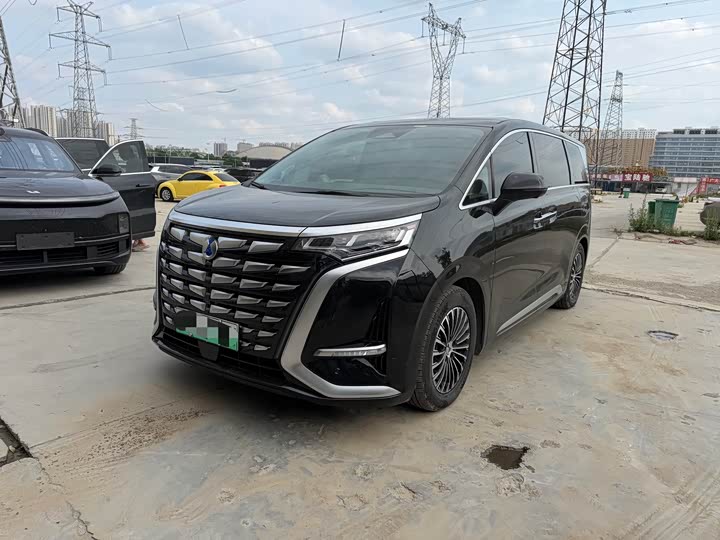 Denza D9 2022 model DM-i 970 four-wheel drive flagship model
