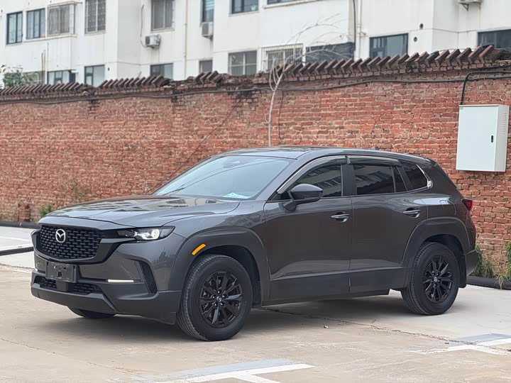 MazdaCX-50CX-50 2023 Model 2.0L Leading Edition