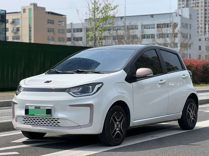 Huaxianzi 2021 model 302km fashion model 31.4kWh