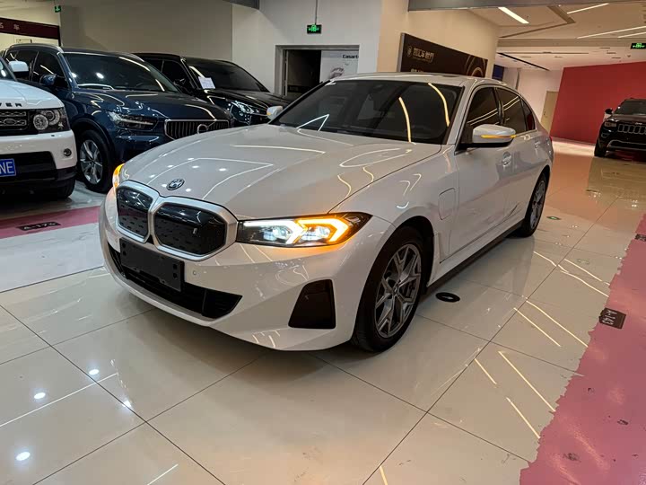 2024 BMW i3 2024 eDrive 35 L