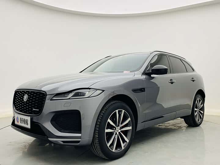 Jaguar F-PACE 2024 P250 R-Dynamic SE 