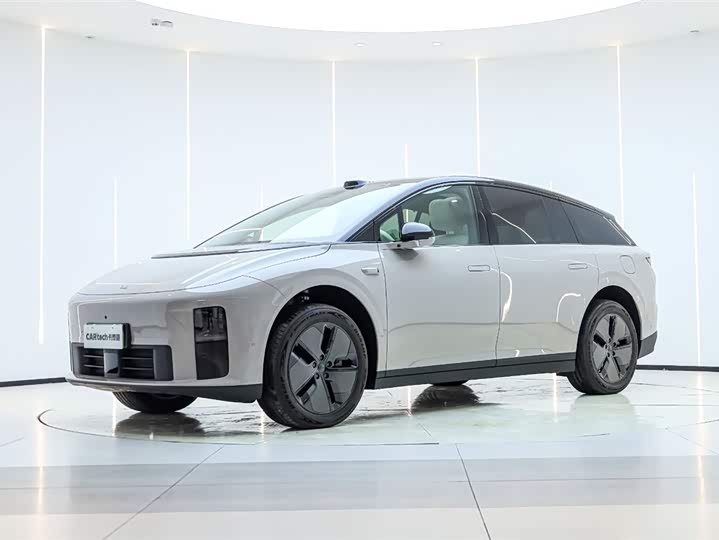 Ideal i6 2025 model two-wheel drive standard version