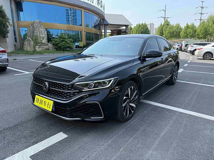 2022 Passat 2022 330TSI Starry Sky Deluxe Edition