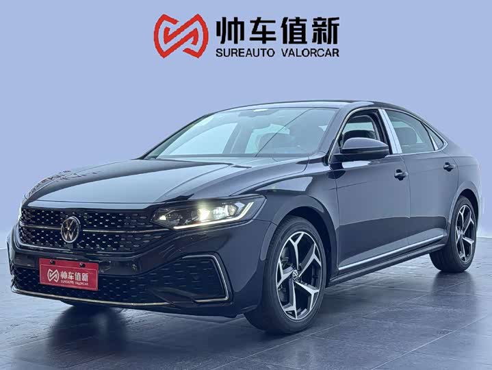 Passat 2026 Outstanding Model 380TSI Starry Sky Dragon Edition