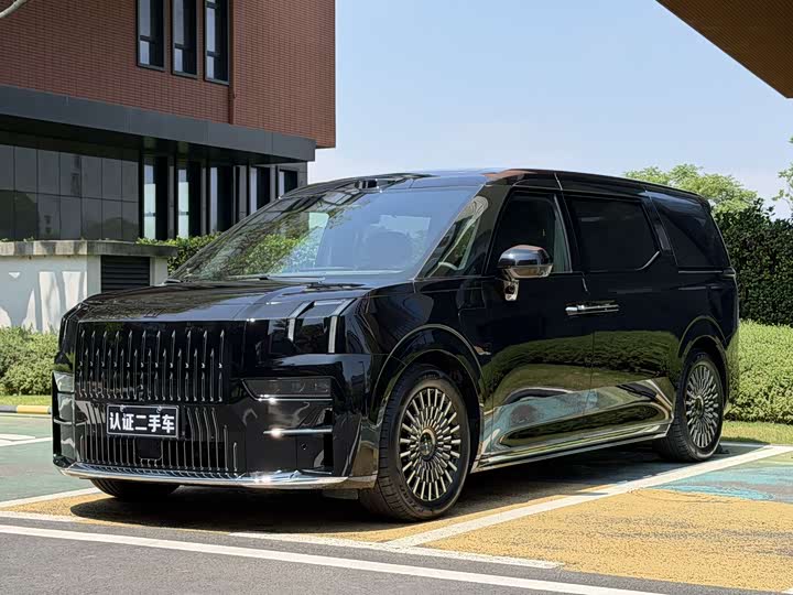 Jikrypton 009 2024 model six-seater executive version four-wheel drive 108kWh