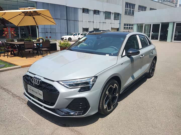 2026 2026 Audi A3 Sportback 35 TFSI Premium Luxury Package