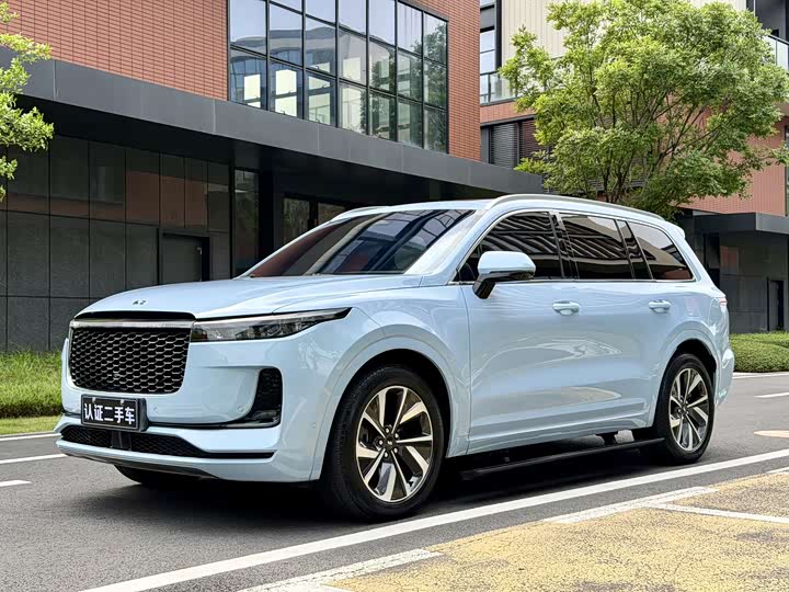 Ideal ONE 2021 model extended range 6-seater version