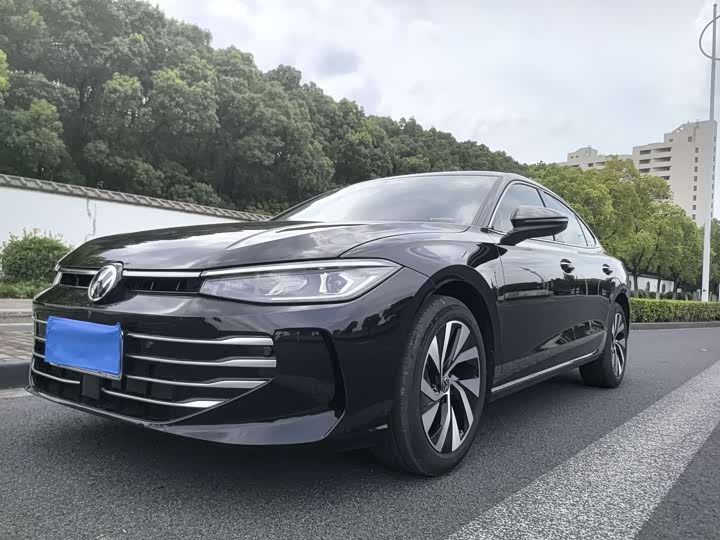 2025 Passat 2026 Model Pro 380TSI Longyao Edition
