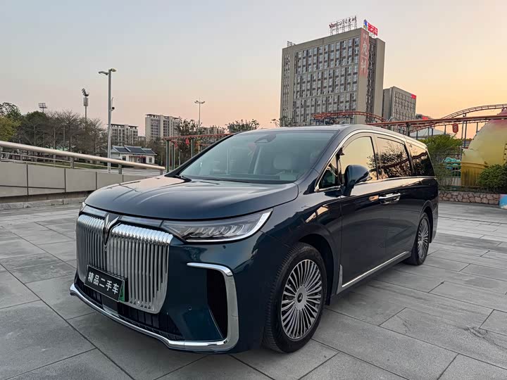 Voyah Dreamer 2025 Model PHEV 4WD Excellence Kunpeng Edition