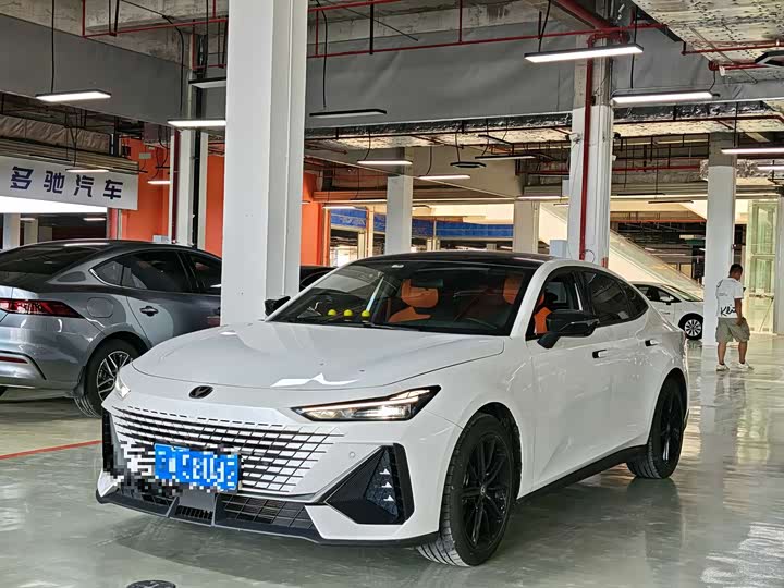 2023 ChanganUNI-V 2022 Model 1.5T ExcellenceModel