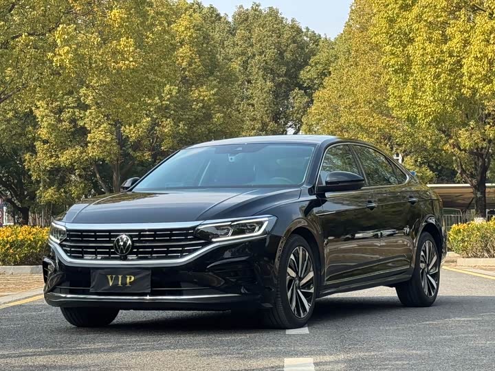 2023 Passat 2023 Model Facelift 330TSI Luxury Edition