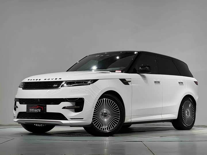 Range Rover Sport 2023 model 400PS Dynamic SE
