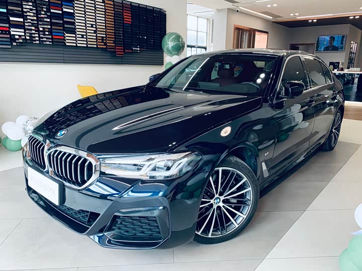 BMW 5 Series 2022 530Li Leading M Sports Package