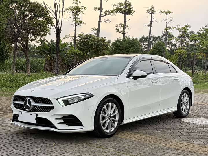 2021 Mercedes-Benz A-Class 2020 A 200 L Sports Sedan