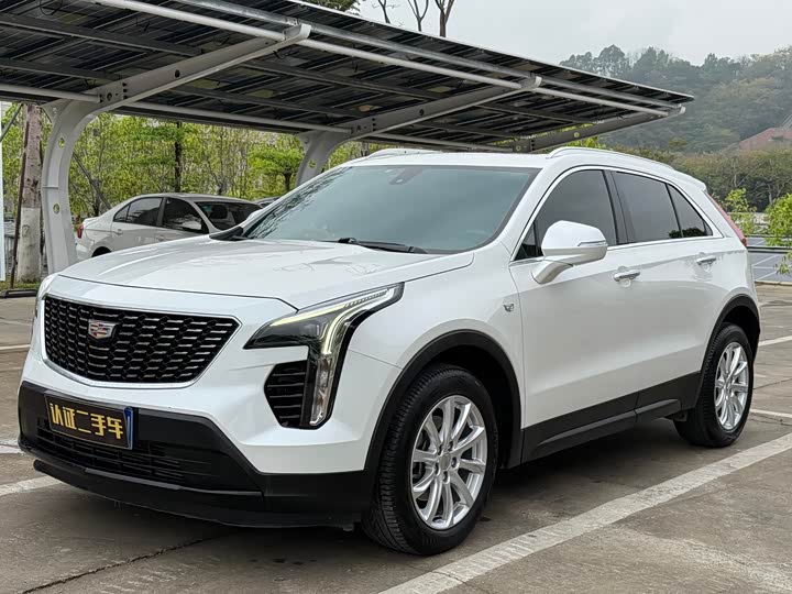 Cadillac XT4 2023 Model 28T 2WD FashionModel