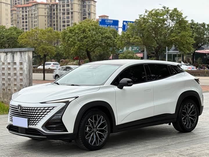 2022 ChanganUNI-T 2022 Model 1.5T PremiumModel