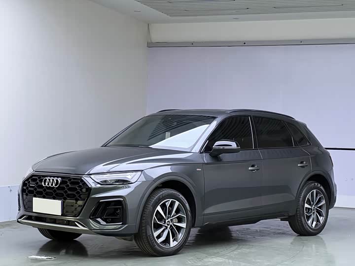 Audi Q5L 2023 40T luxury and dynamic model