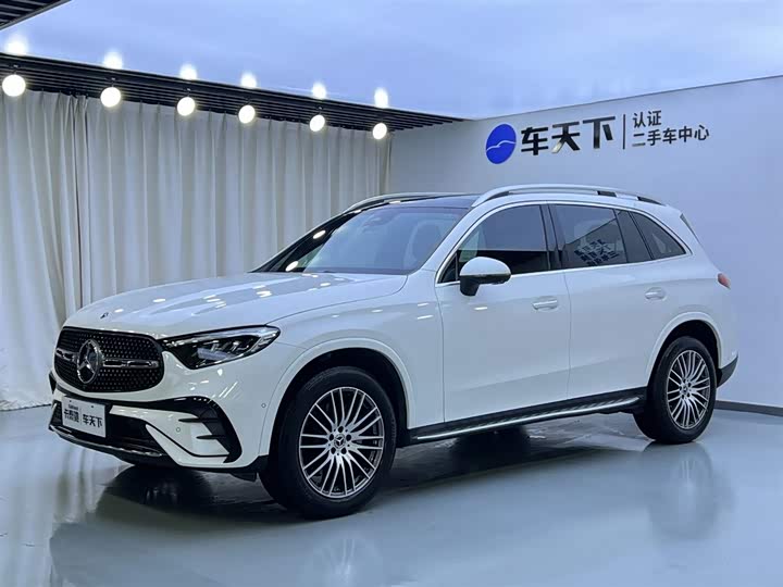 GLC 2023 Model Model GLC 300 L 4MATIC Luxury Version 7