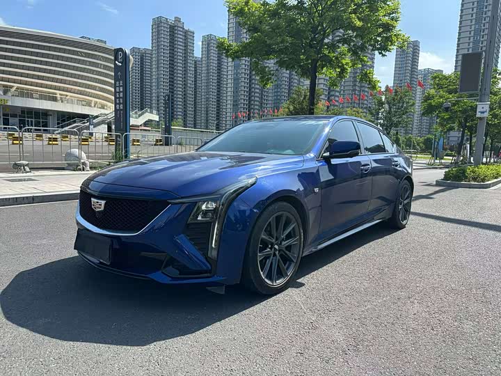 Cadillac CT5 2024 Model 28T Platinum Model