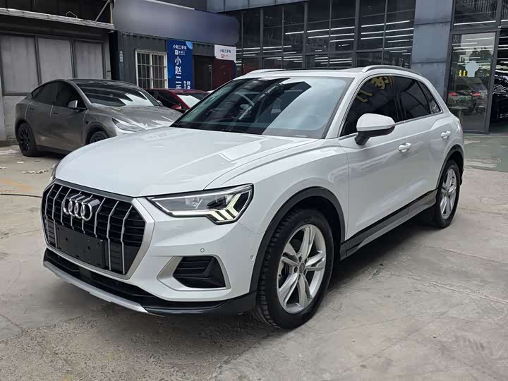 2021 2020 Audi Q3 35 TFSI Elegant
