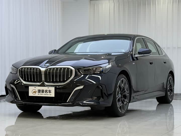 BMW 5 Series 2025 530Li Exclusive M Sports Package 