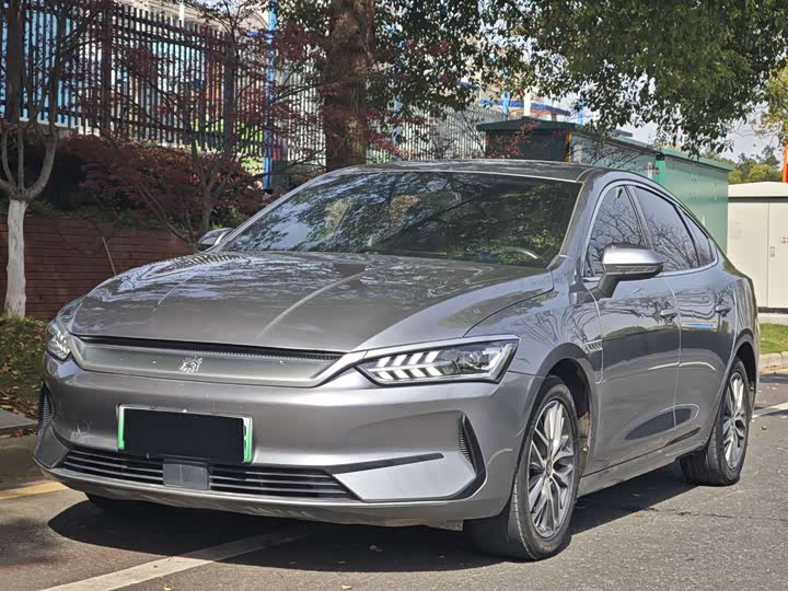 Qin PLUS 2021 EV 500KM luxury model