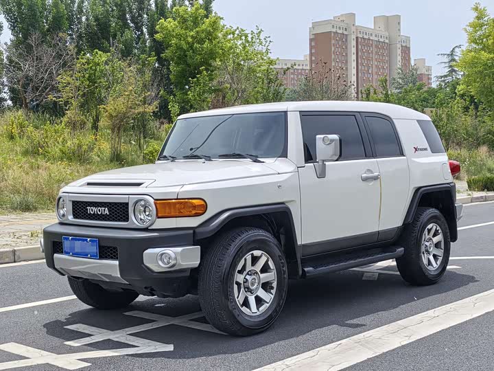FJ Cruiser 2022 4.0L Middle East Edition