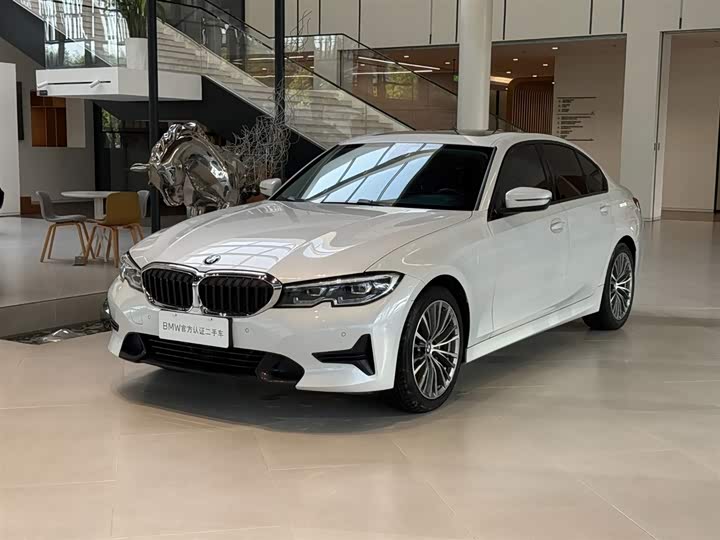 2021 BMW3 Series 2021 Model Facelift Two 320i Sports Package
