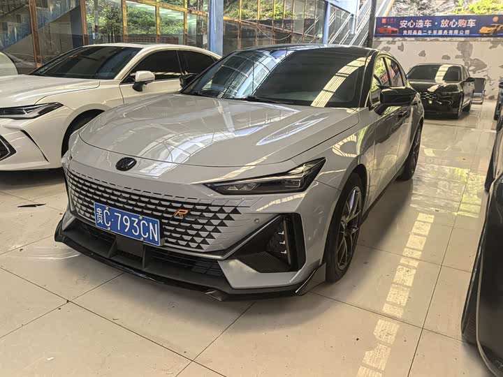 Changan UNI-V 2022 1.5T ZunGui Edition
