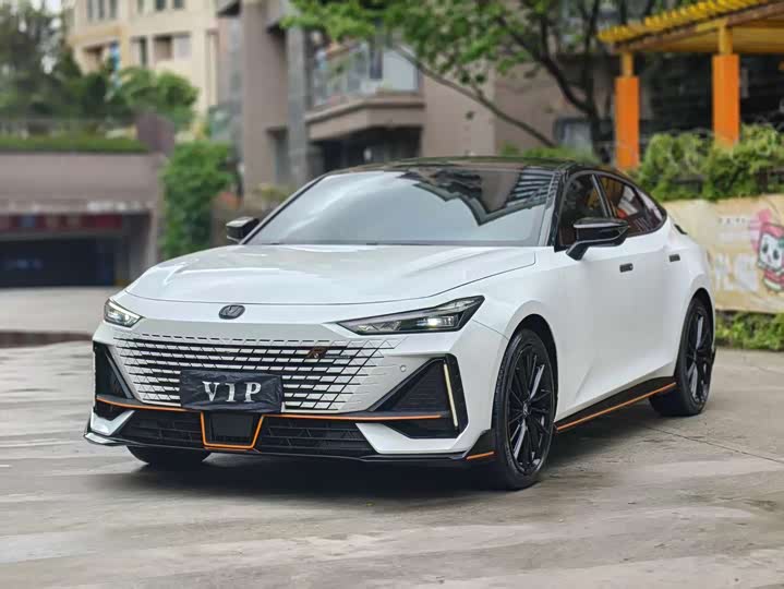 UNI-V 2023 Model 1.5T Edition