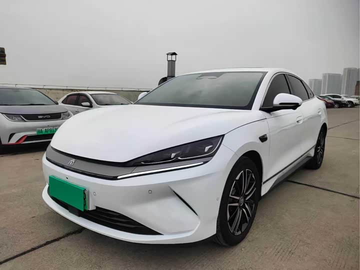 L 2025 Model EV 545KM Version