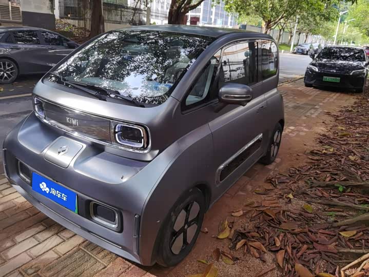 Baojun KiWi EV 2023 DJI Edition Lithium Iron Phosphate