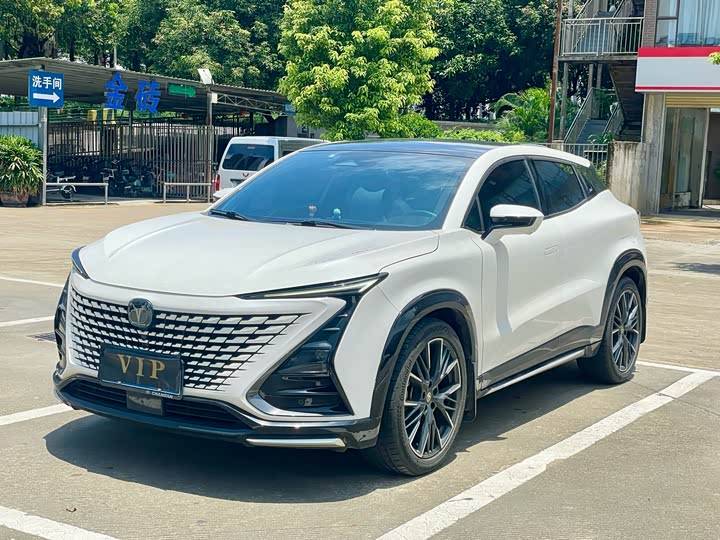 UNI-T 2023 Model 1.5T Premium Version
