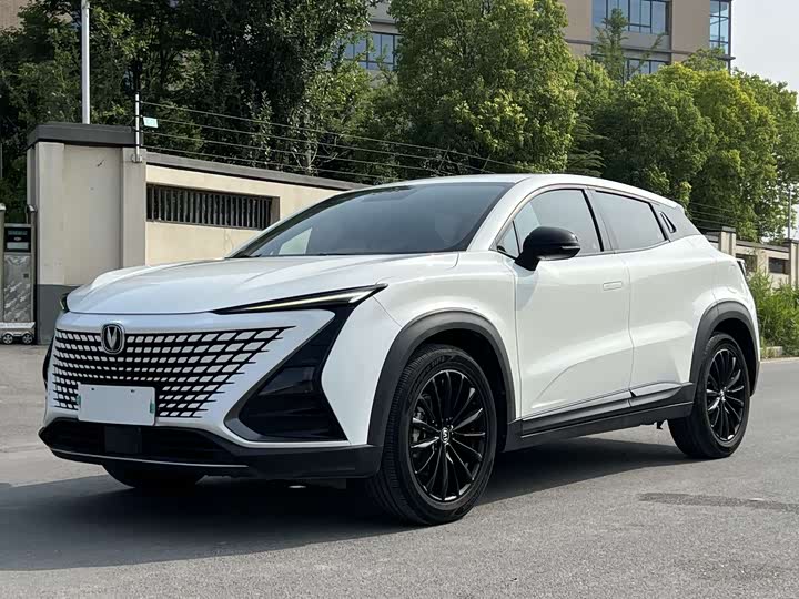UNI-T 2022 Model 1.5T Version