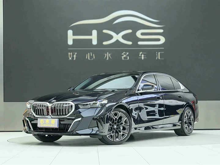 BMW 5 Series 2025 530Li Exclusive M Sports Package
