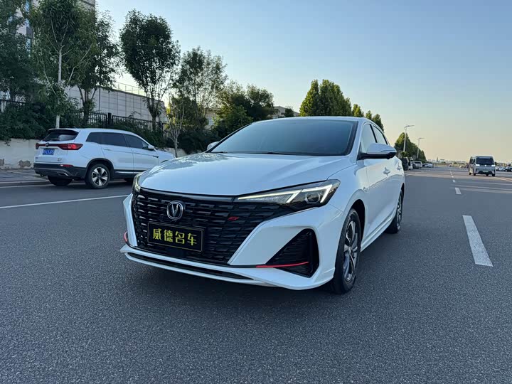 Eado 2024 PLUS Blue Whale NE 1.4T GDI DCT High-Energy Edition