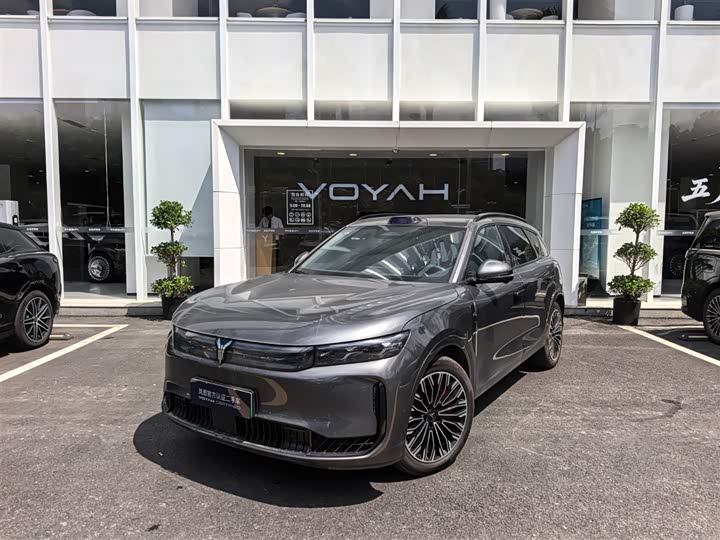 Lantu FREE 2025 FREE rear-wheel drive Qiankun version