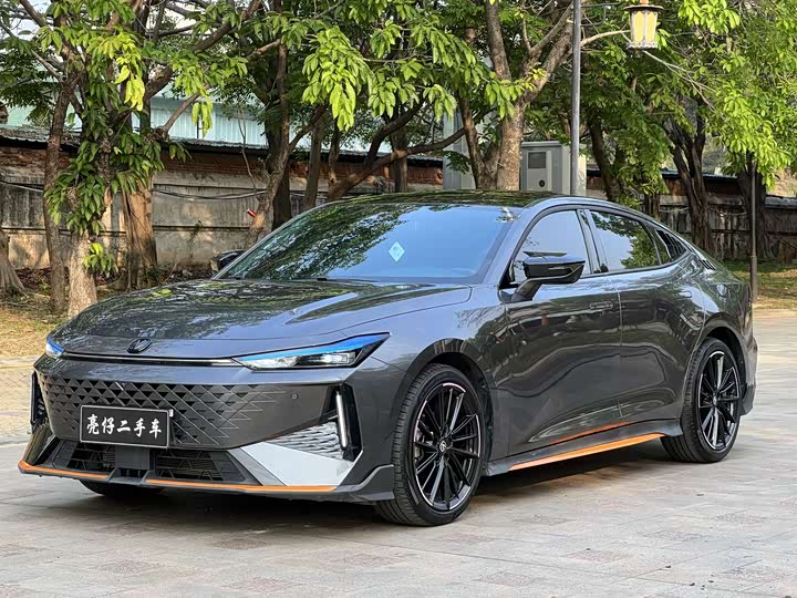 UNI-V 2024 Model 1.5T Premium Version