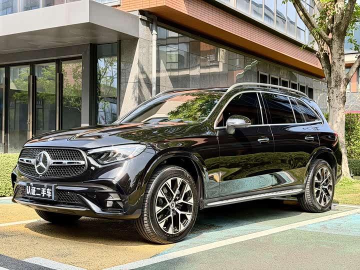 2023 Mercedes-Benz GLC 2023 GLC 260 L 4MATIC luxury model 7 seats
