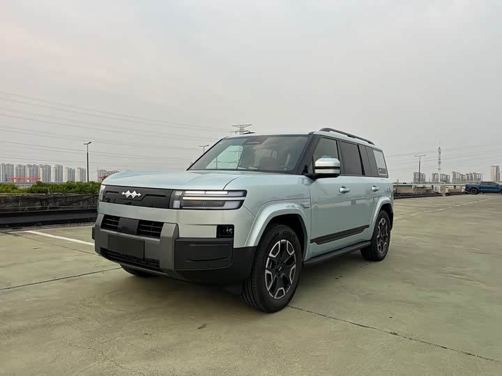 Titanium 7 2025 model 135KM two-wheel drive Pro version