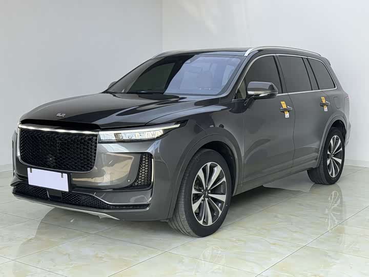 7 2025 Model 190KMAWDUltra Edition