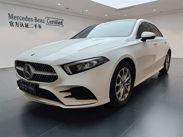 Mercedes-BenzA-Class 2021 Model A 180 L SportsSedan