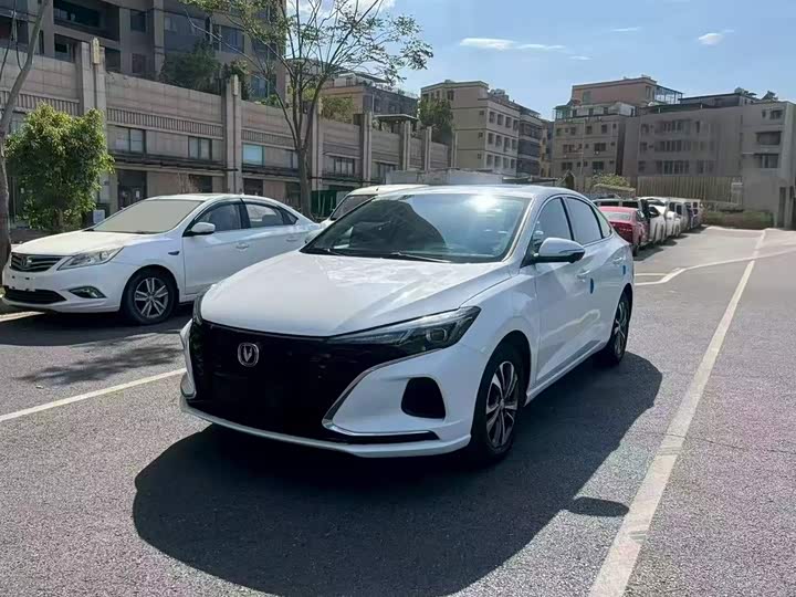 Model PLUS NE 1.4T GDI DCTPremium Version