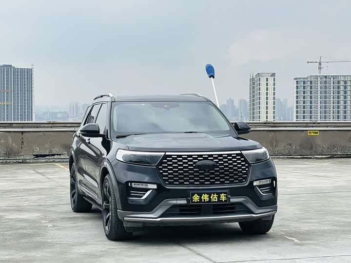 Explorer 2020 EcoBoost 285 four-wheel drive platinum version 6 seats