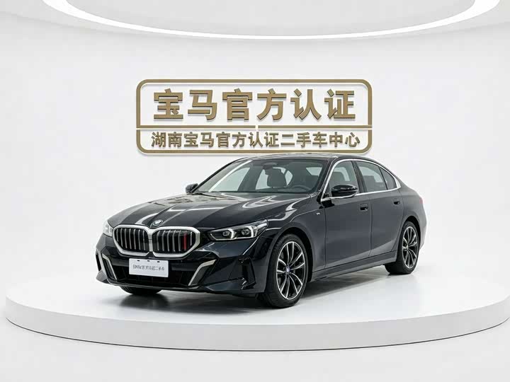BMW 5 Series 2024 525Li M Sports Package