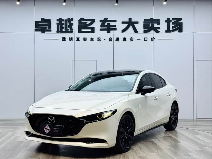 Mazda3 Angkesela 2022 2.0L Automatic Quality Obsidian Edition