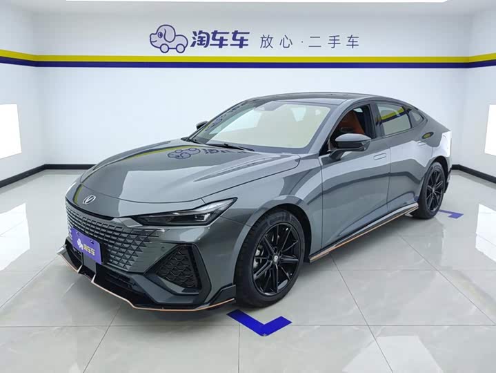 Changan UNI-V 2023 2.0T Lingsu Edition